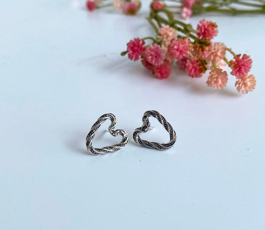 Limited Edition Earrings Oxidized Heart