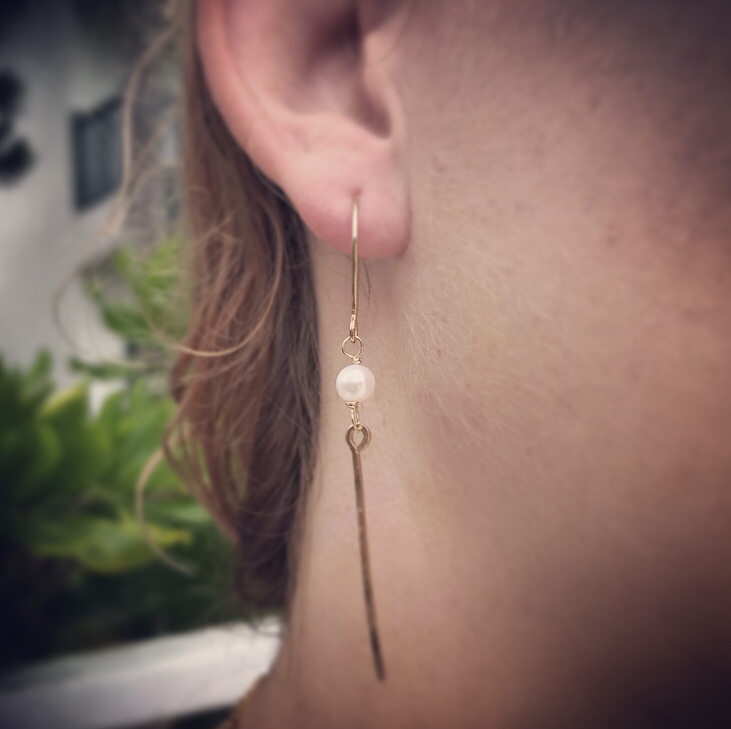 Earrings Hammered Pearl Stik